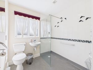 Bathroom- click for photo gallery